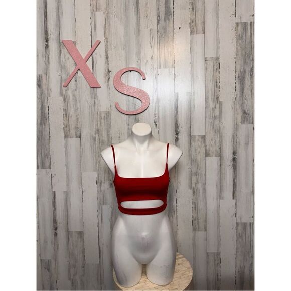 Red crop top size XS - Picture 1 of 6